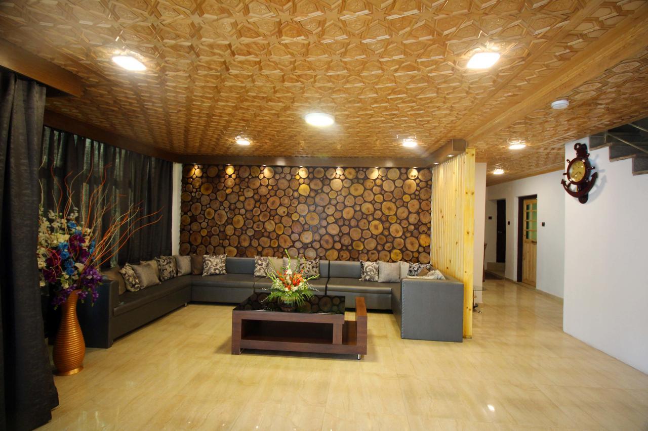 Hotel Green Leaf Srīnagar 外观 照片